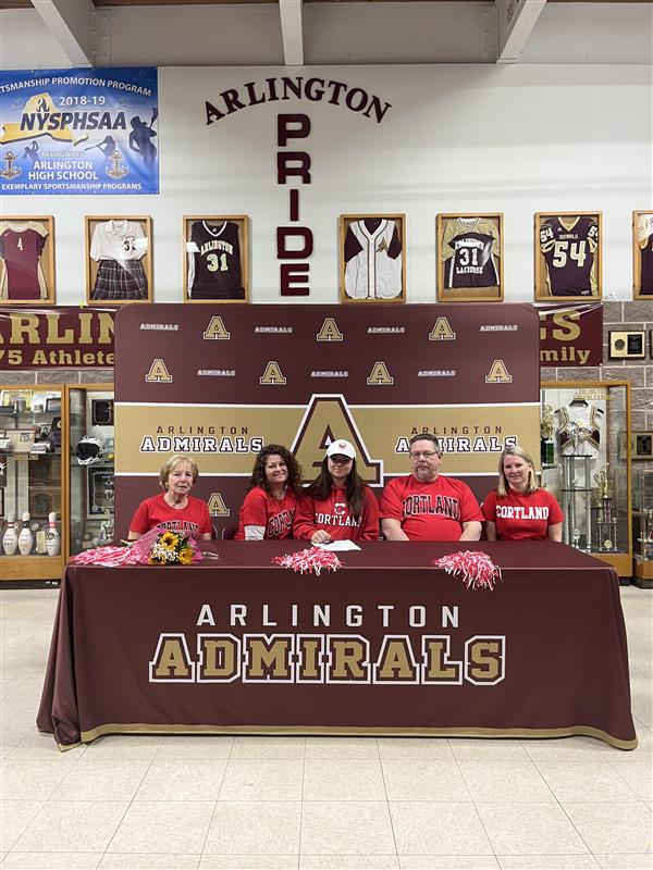 Sydney Mihalchik SUNY Cortland Track & Field